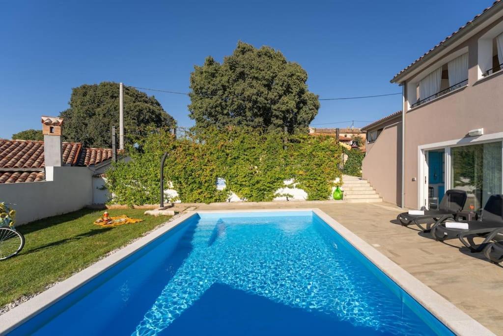 Kukci Villa Corinna מראה חיצוני תמונה