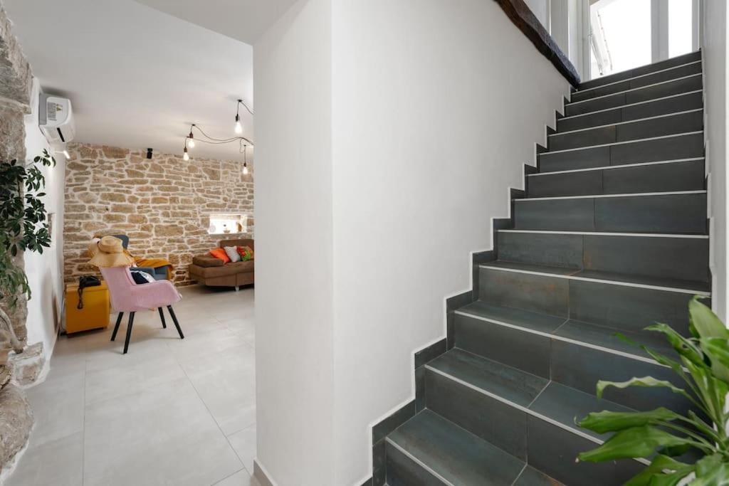 Kukci Villa Corinna מראה חיצוני תמונה
