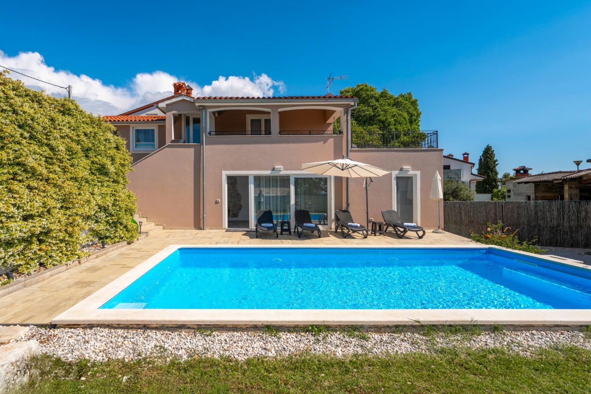 Kukci Villa Corinna מראה חיצוני תמונה