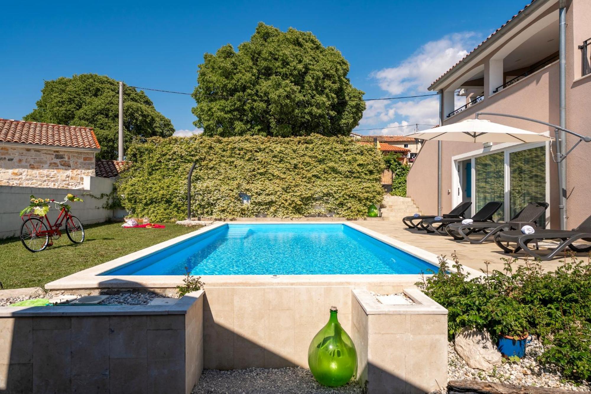 Kukci Villa Corinna מראה חיצוני תמונה
